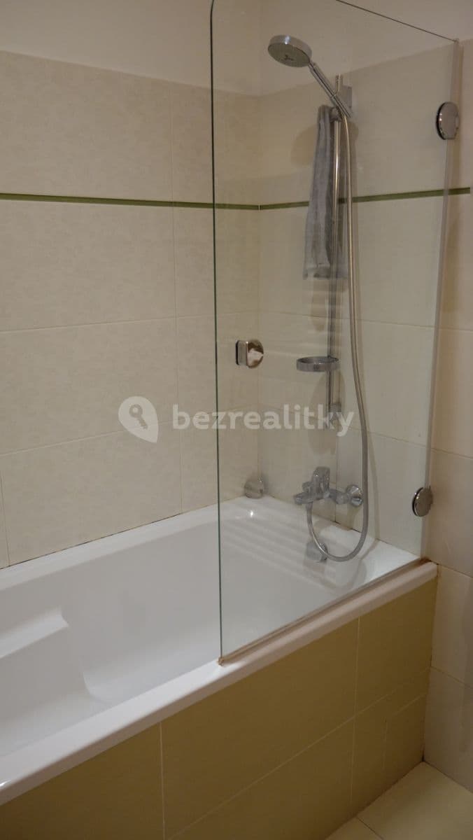 Prenájom bytu 2-izbový 69 m², Na Maninách, Praha, Praha Prenájom bytu 2-izbový 69 m², Na Maninách, Praha, Praha