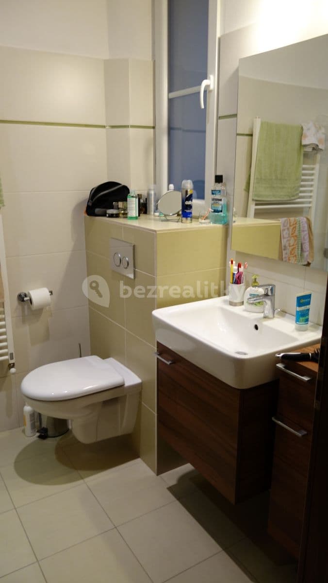 Prenájom bytu 2-izbový 69 m², Na Maninách, Praha, Praha Prenájom bytu 2-izbový 69 m², Na Maninách, Praha, Praha