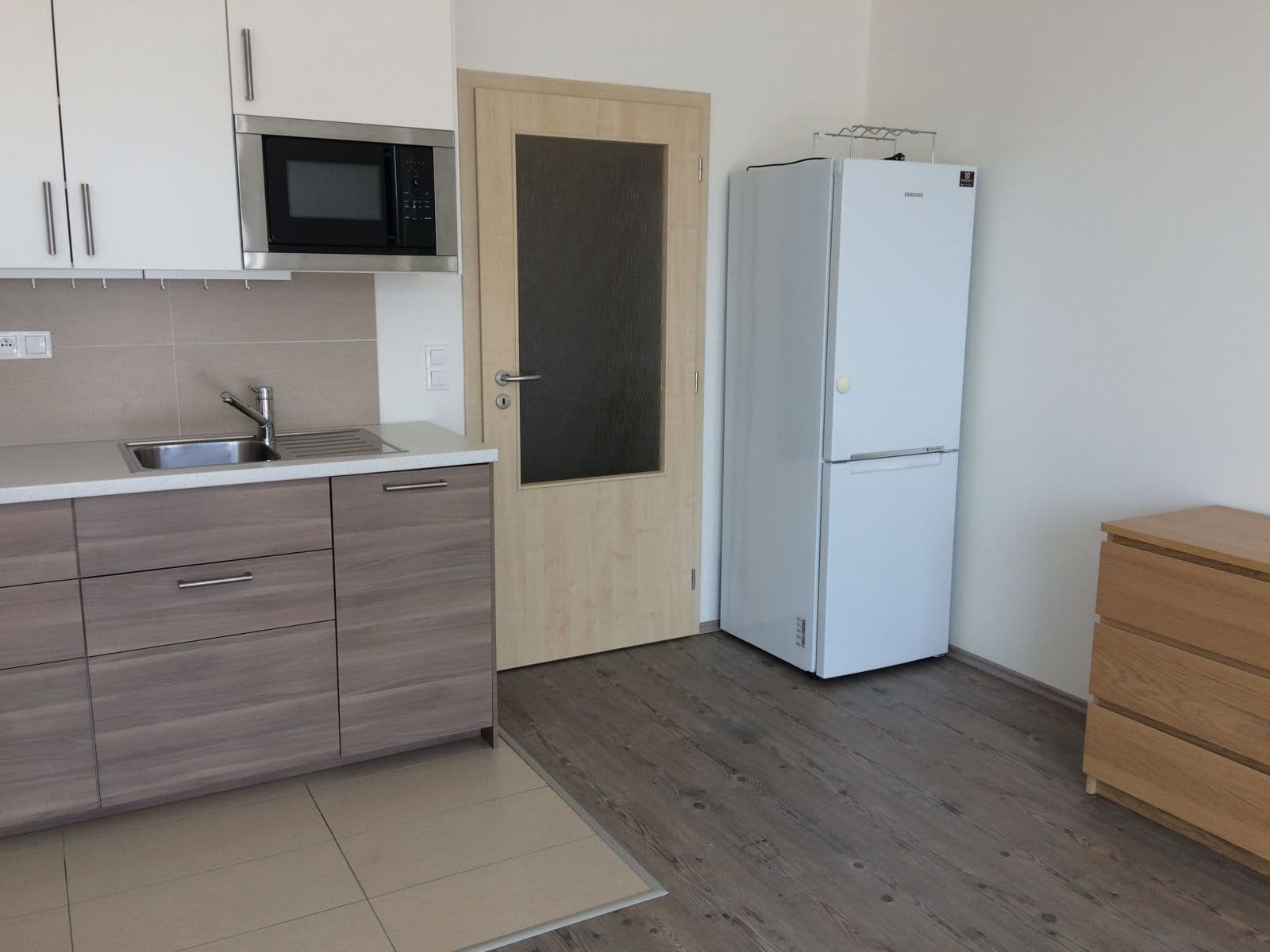 Prenájom bytu 1-izbový 31 m², Farkašova, Praha, Praha Prenájom bytu 1-izbový 31 m², Farkašova, Praha, Praha