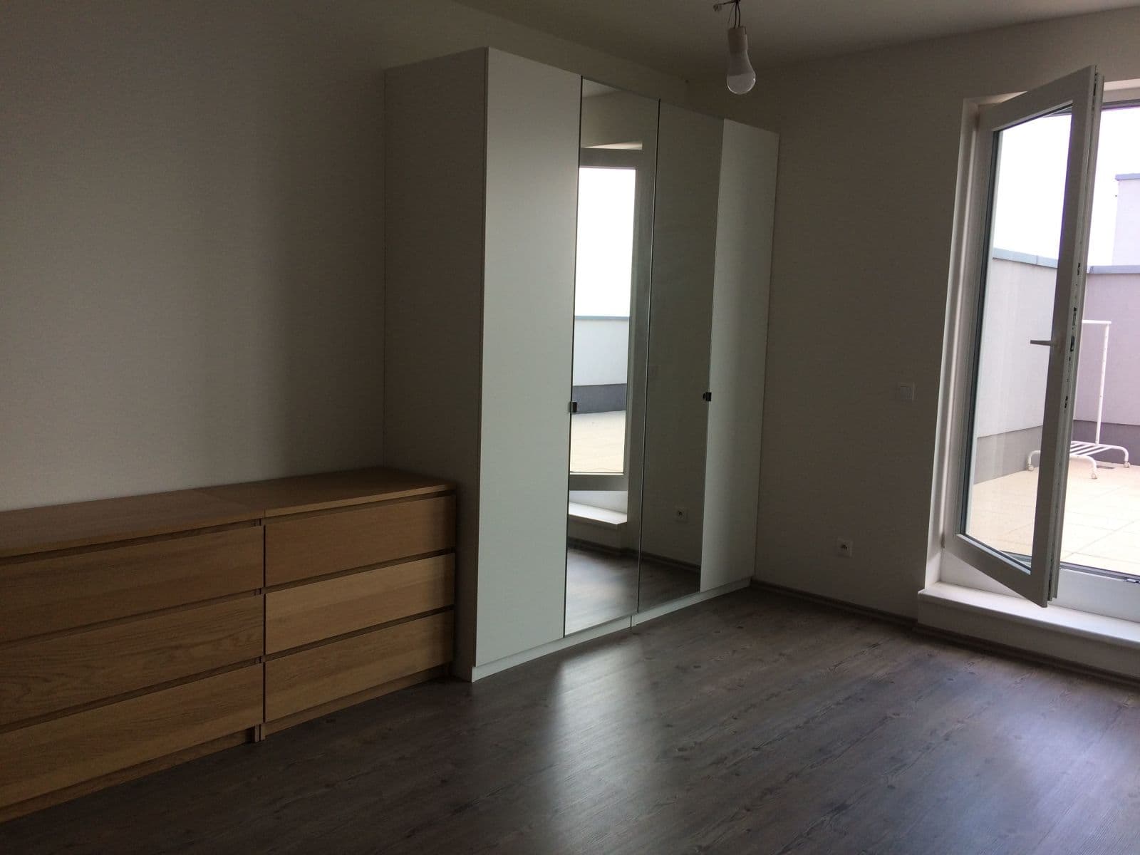 Prenájom bytu 1-izbový 31 m², Farkašova, Praha, Praha Prenájom bytu 1-izbový 31 m², Farkašova, Praha, Praha