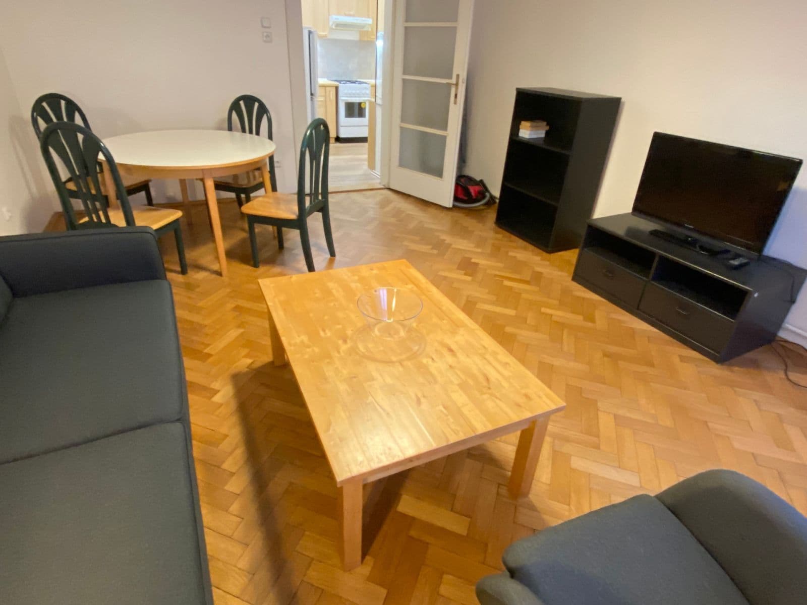 Prenájom bytu 2-izbový 45 m², Biskupcova, Praha, Praha Prenájom bytu 2-izbový 45 m², Biskupcova, Praha, Praha