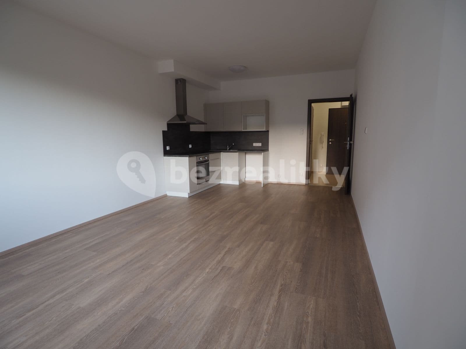 Prenájom bytu 2-izbový 55 m², Nad Přehradou, Praha, Praha Prenájom bytu 2-izbový 55 m², Nad Přehradou, Praha, Praha
