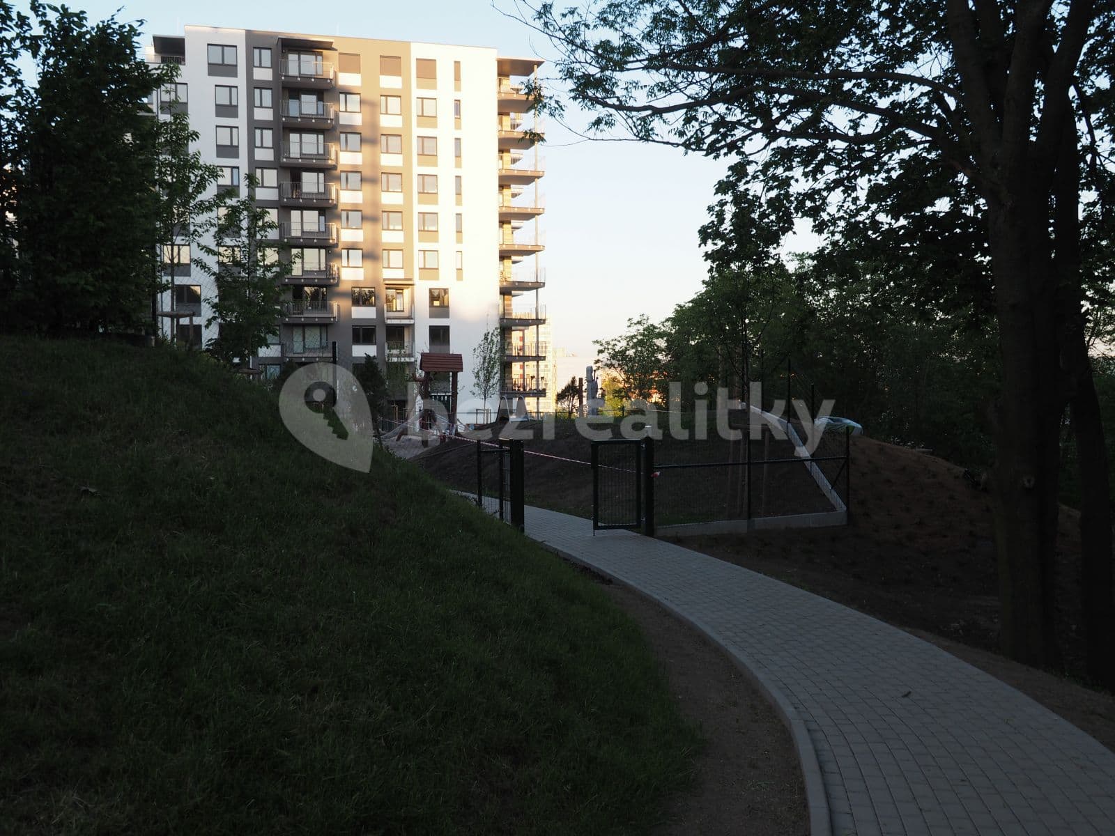 Prenájom bytu 2-izbový 55 m², Nad Přehradou, Praha, Praha Prenájom bytu 2-izbový 55 m², Nad Přehradou, Praha, Praha