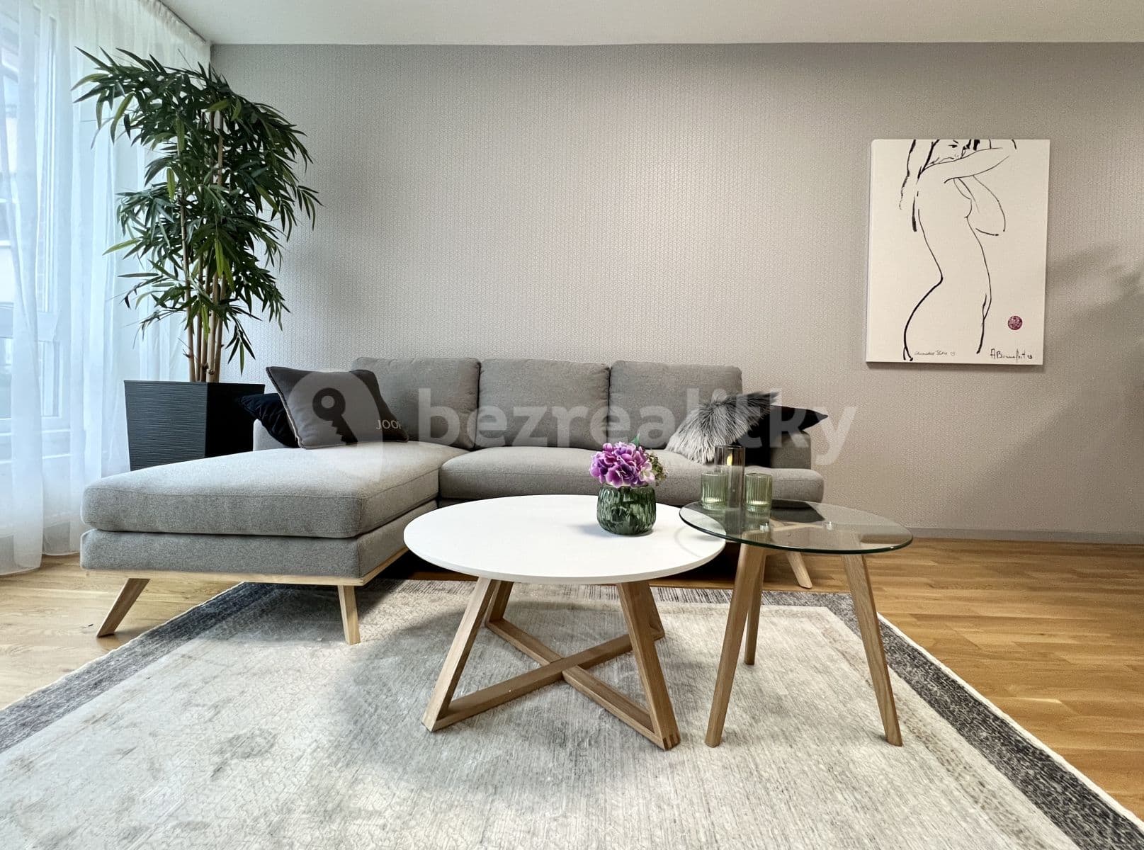 Prenájom bytu 2-izbový 55 m², Voskovcova, Praha, Praha Prenájom bytu 2-izbový 55 m², Voskovcova, Praha, Praha