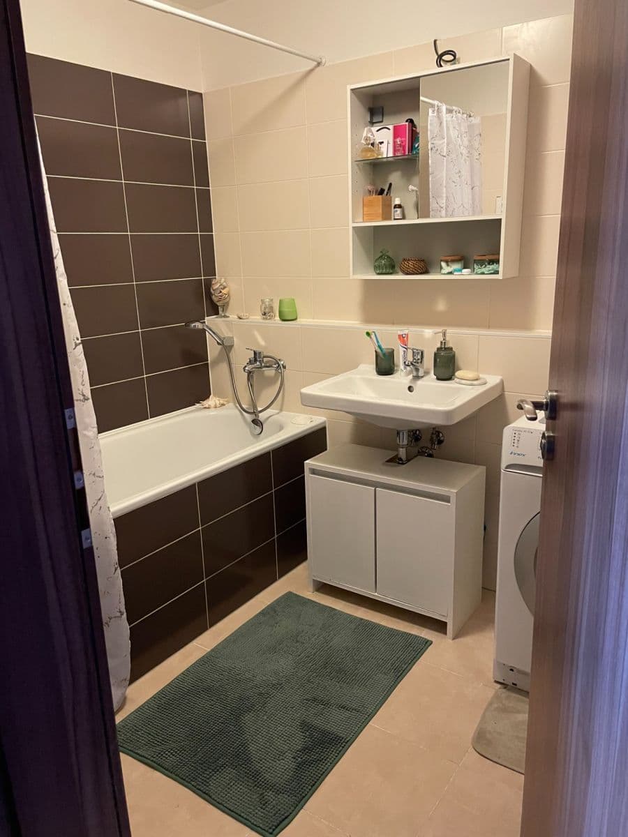 Prenájom bytu 2-izbový 57 m², Hálův statek, Praha, Praha Prenájom bytu 2-izbový 57 m², Hálův statek, Praha, Praha