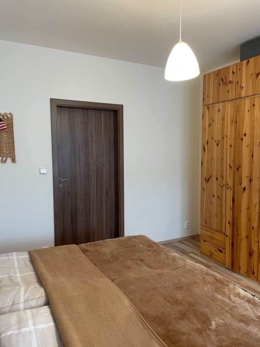 Prenájom bytu 2-izbový 57 m², Hálův statek, Praha, Praha Prenájom bytu 2-izbový 57 m², Hálův statek, Praha, Praha