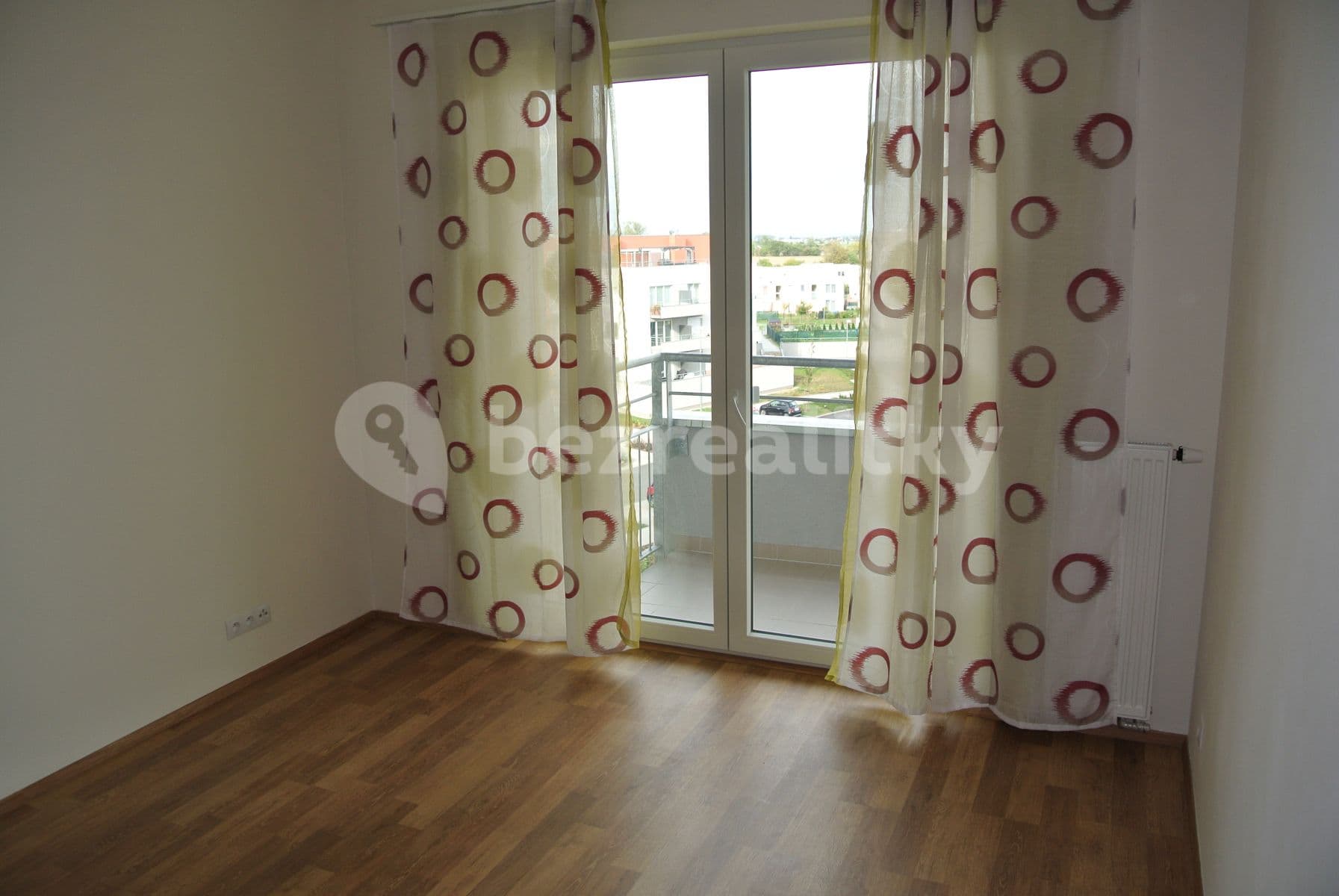 Prenájom bytu 2-izbový 62 m², Hlučkova, Praha, Praha Prenájom bytu 2-izbový 62 m², Hlučkova, Praha, Praha