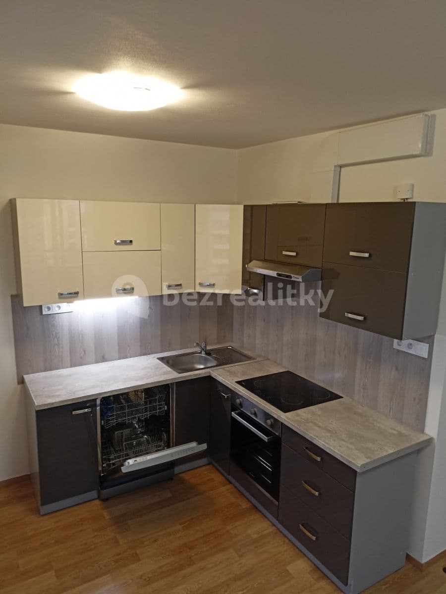 Prenájom bytu 2-izbový 62 m², Hlučkova, Praha, Praha Prenájom bytu 2-izbový 62 m², Hlučkova, Praha, Praha