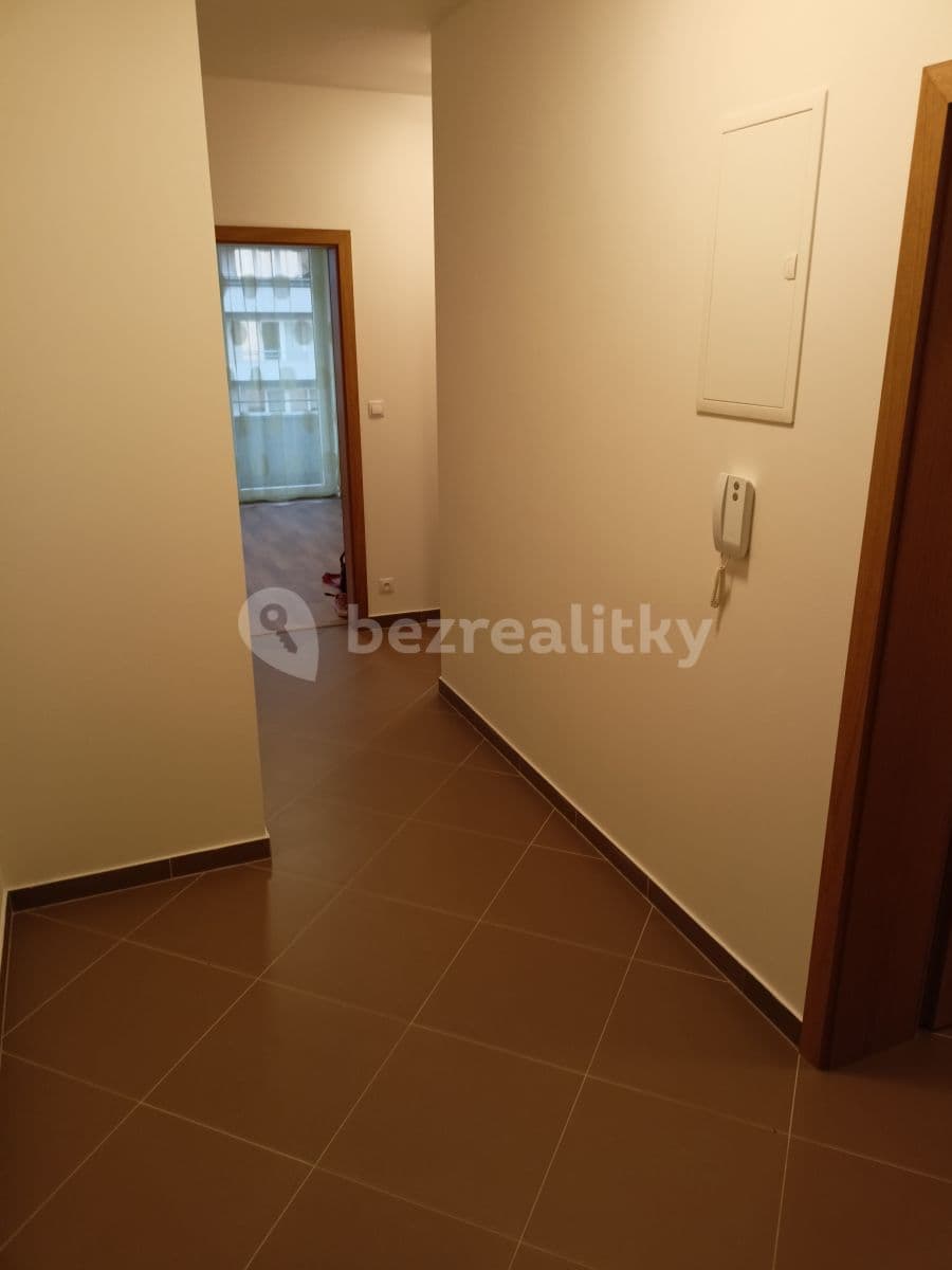 Prenájom bytu 2-izbový 62 m², Hlučkova, Praha, Praha Prenájom bytu 2-izbový 62 m², Hlučkova, Praha, Praha