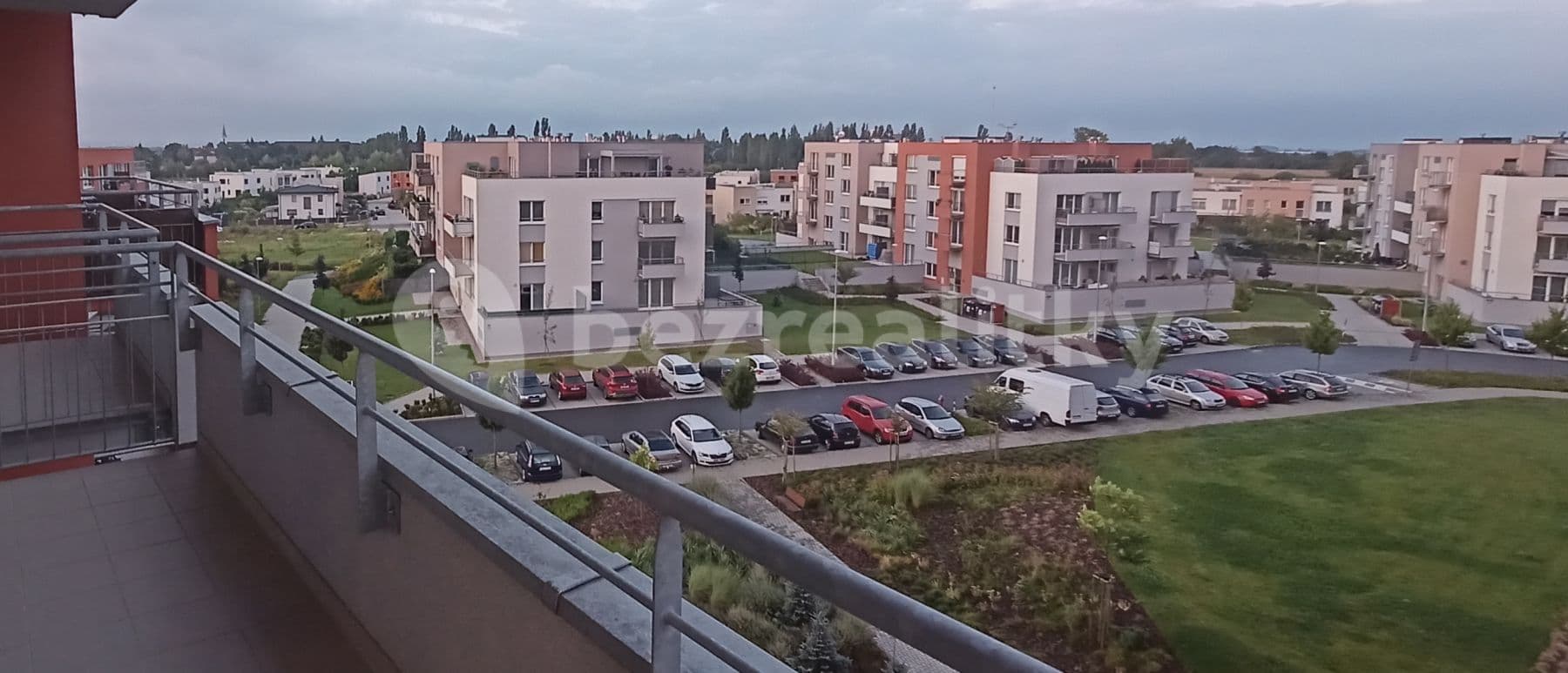 Prenájom bytu 2-izbový 62 m², Hlučkova, Praha, Praha Prenájom bytu 2-izbový 62 m², Hlučkova, Praha, Praha