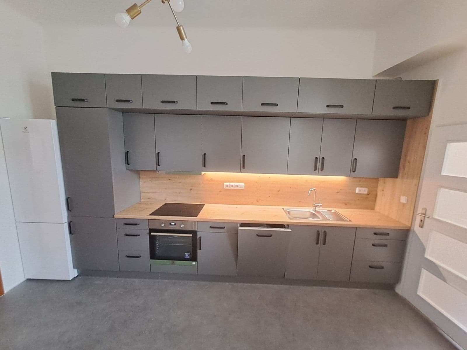 Prenájom bytu 2-izbový 42 m², Heydukova, Praha, Praha Prenájom bytu 2-izbový 42 m², Heydukova, Praha, Praha