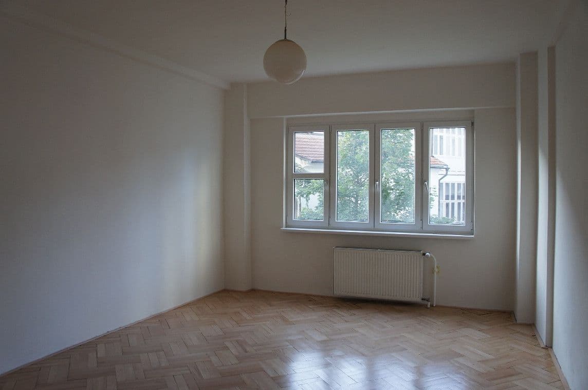 Prenájom bytu 1-izbový 30 m², Na Kopečku, Praha, Praha Prenájom bytu 1-izbový 30 m², Na Kopečku, Praha, Praha