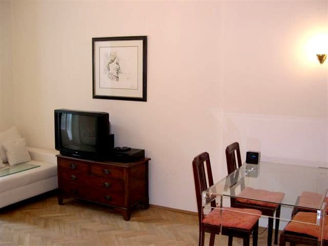 Prenájom bytu 2-izbový 45 m², U Kanálky, Praha, Praha Prenájom bytu 2-izbový 45 m², U Kanálky, Praha, Praha