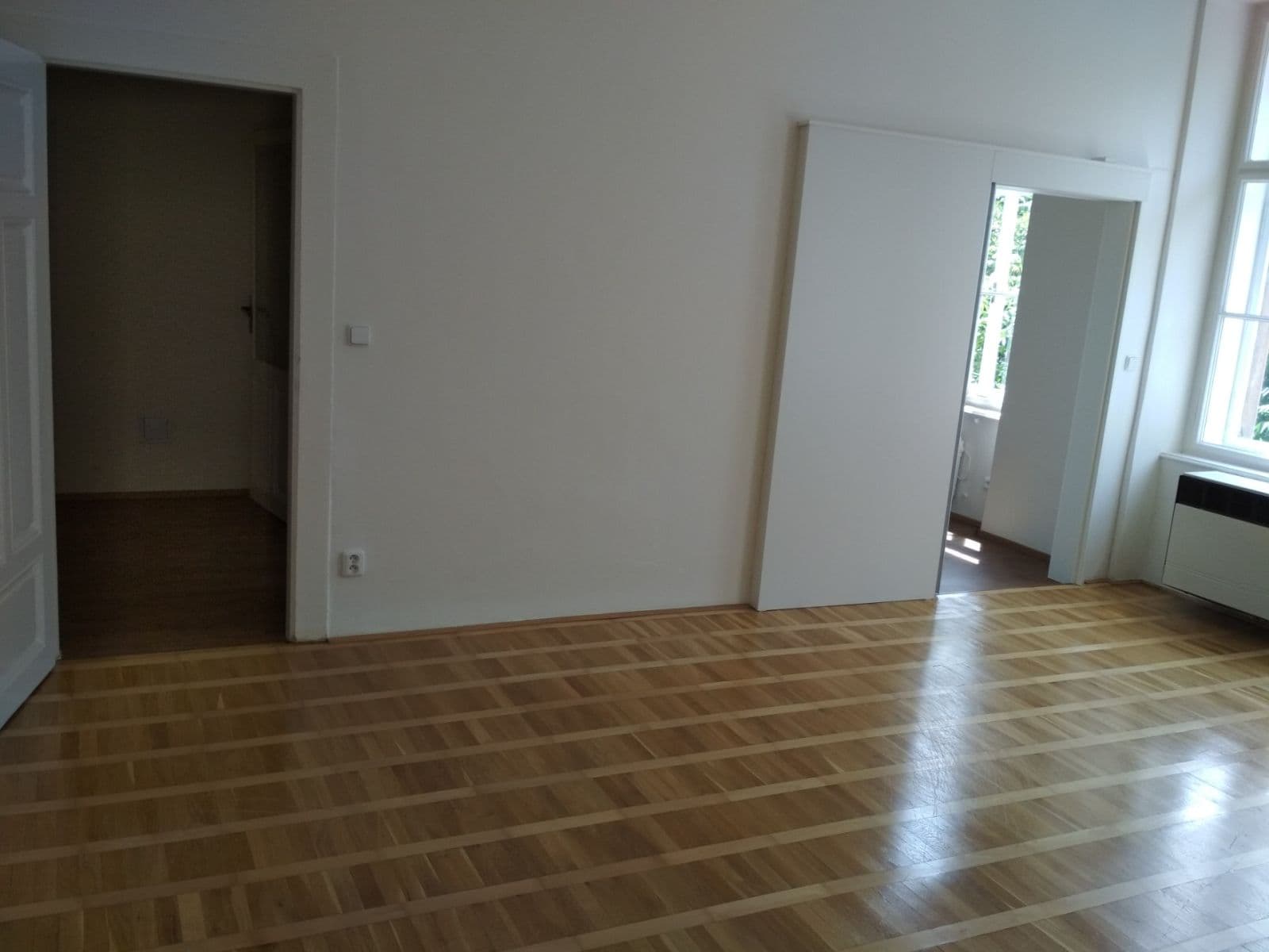 Prenájom bytu 1-izbový 43 m², třída Kapitána Jaroše, Brno, Jihomoravský kraj Prenájom bytu 1-izbový 43 m², třída Kapitána Jaroše, Brno, Jihomoravský kraj