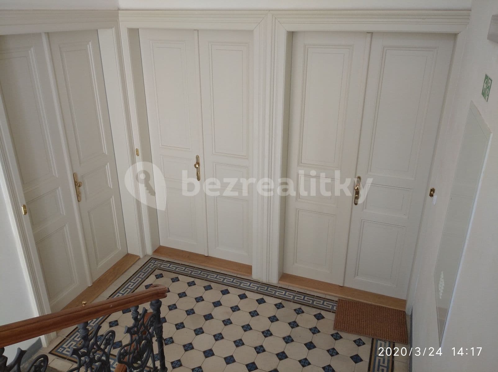 Prenájom bytu 2-izbový 55 m², Korunní, Praha, Praha Prenájom bytu 2-izbový 55 m², Korunní, Praha, Praha