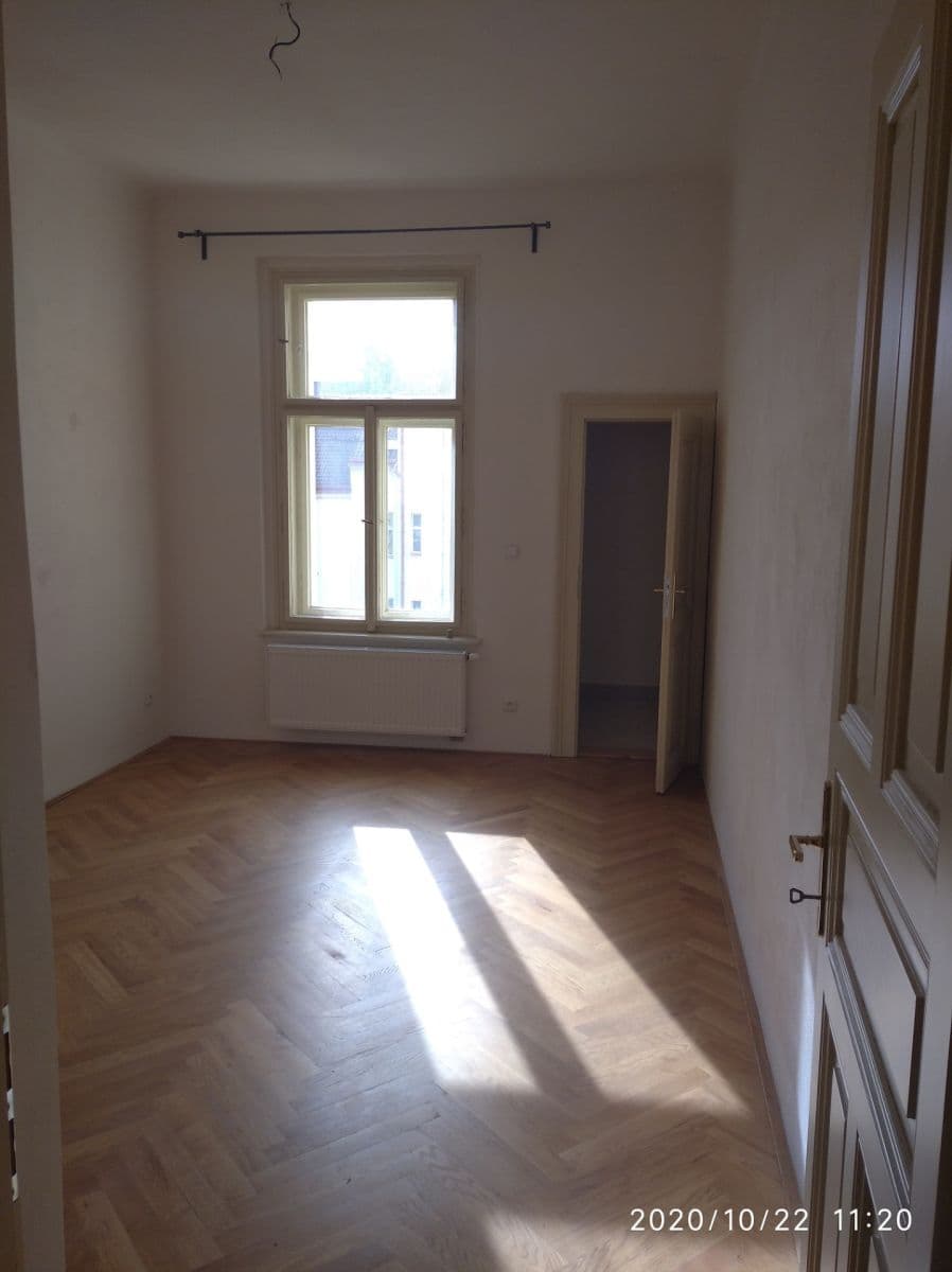 Prenájom bytu 2-izbový 55 m², Korunní, Praha, Praha Prenájom bytu 2-izbový 55 m², Korunní, Praha, Praha