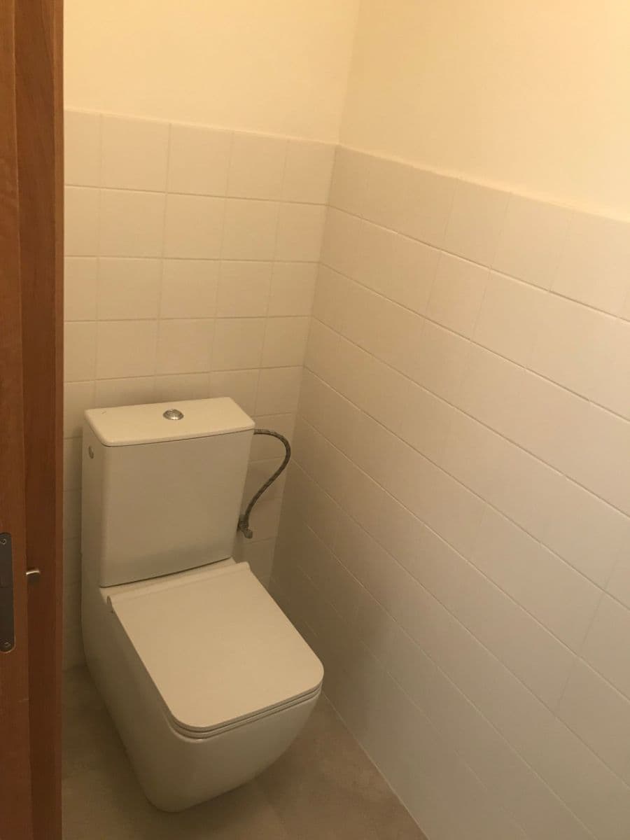 Prenájom bytu 1-izbový 62 m², Korunní, Praha, Praha Prenájom bytu 1-izbový 62 m², Korunní, Praha, Praha