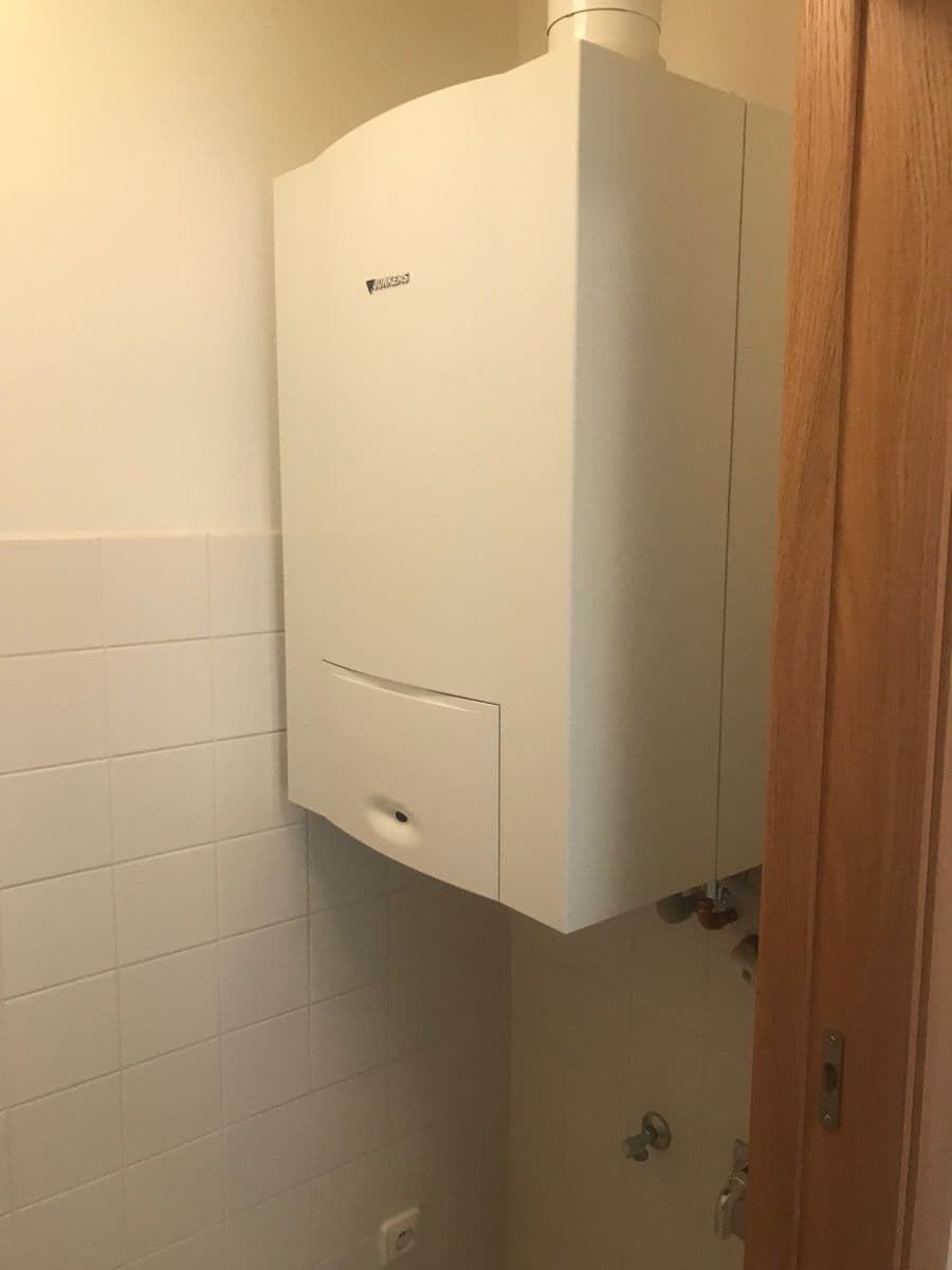 Prenájom bytu 1-izbový 62 m², Korunní, Praha, Praha Prenájom bytu 1-izbový 62 m², Korunní, Praha, Praha