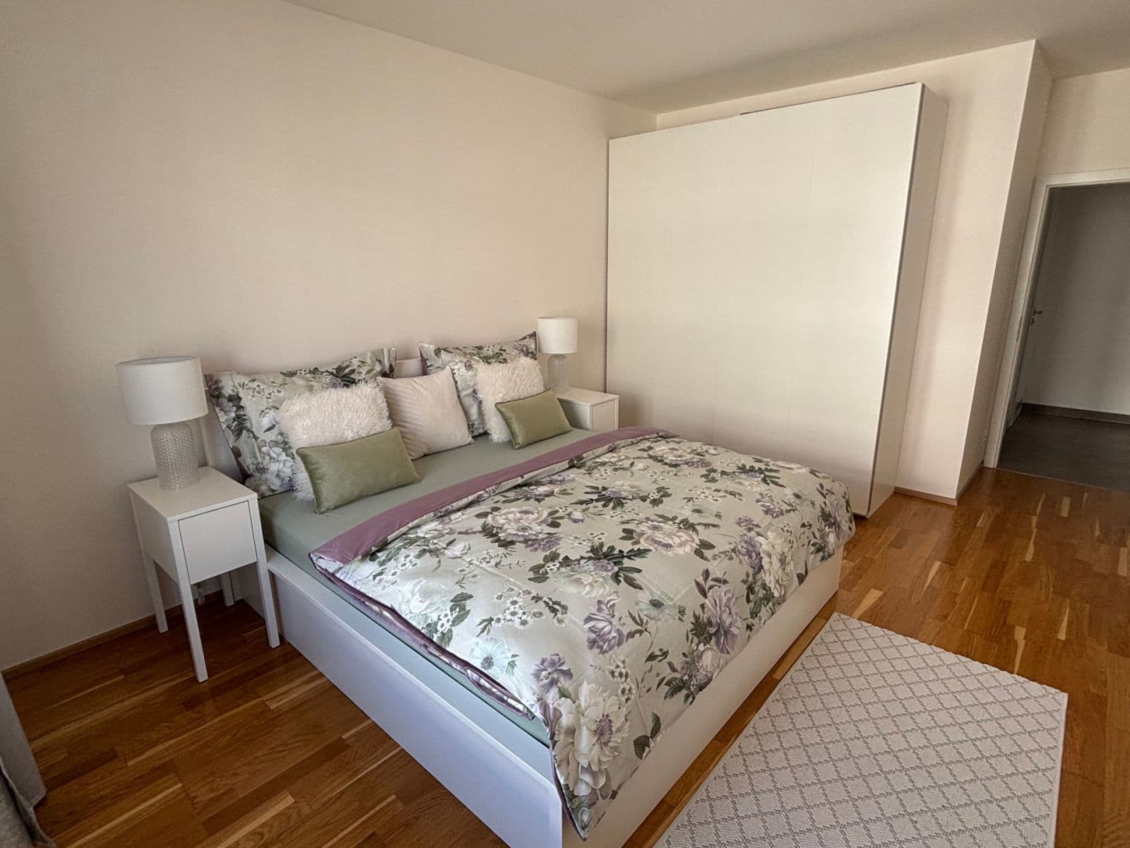 Predaj bytu 3-izbový 86 m², Nekvasilova, Praha, Praha Predaj bytu 3-izbový 86 m², Nekvasilova, Praha, Praha