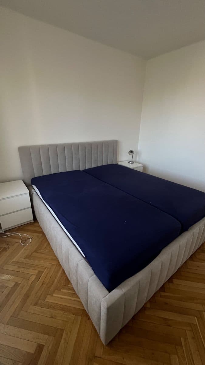 Prenájom bytu 2-izbový 54 m², Kafkova, Praha, Praha Prenájom bytu 2-izbový 54 m², Kafkova, Praha, Praha