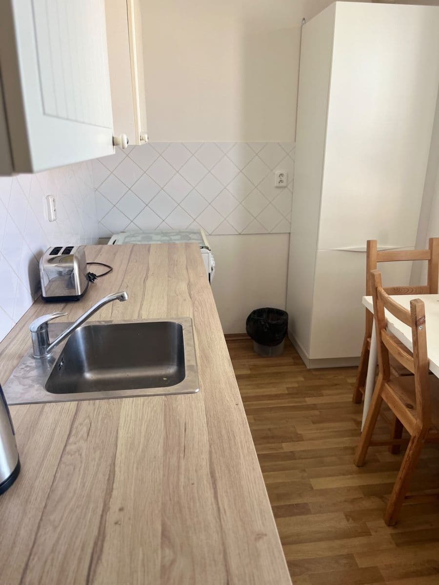 Prenájom bytu 2-izbový 54 m², Kafkova, Praha, Praha Prenájom bytu 2-izbový 54 m², Kafkova, Praha, Praha