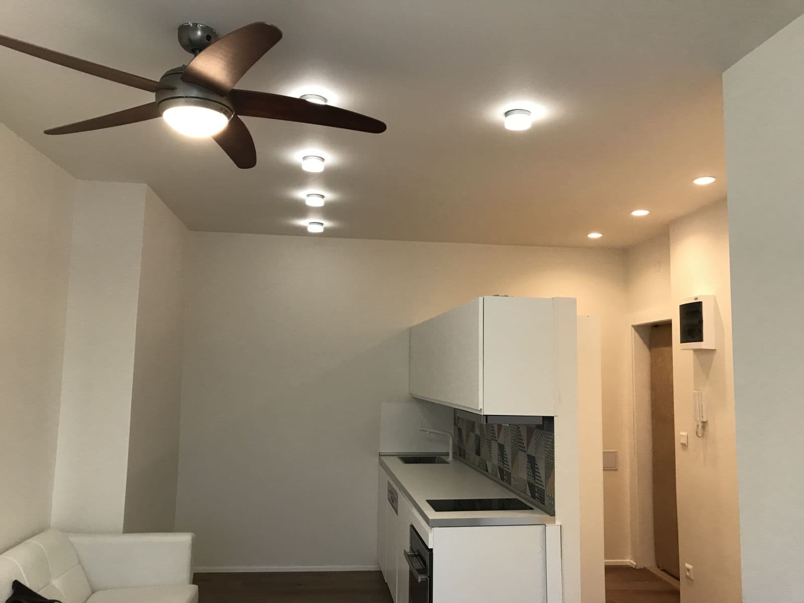Prenájom bytu 1-izbový 26 m², U Libeňského pivovaru, Praha, Praha Prenájom bytu 1-izbový 26 m², U Libeňského pivovaru, Praha, Praha