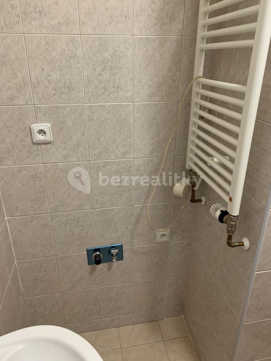 Prenájom bytu 2-izbový 51 m², Na Horizontu, Králův Dvůr, Středočeský kraj Prenájom bytu 2-izbový 51 m², Na Horizontu, Králův Dvůr, Středočeský kraj