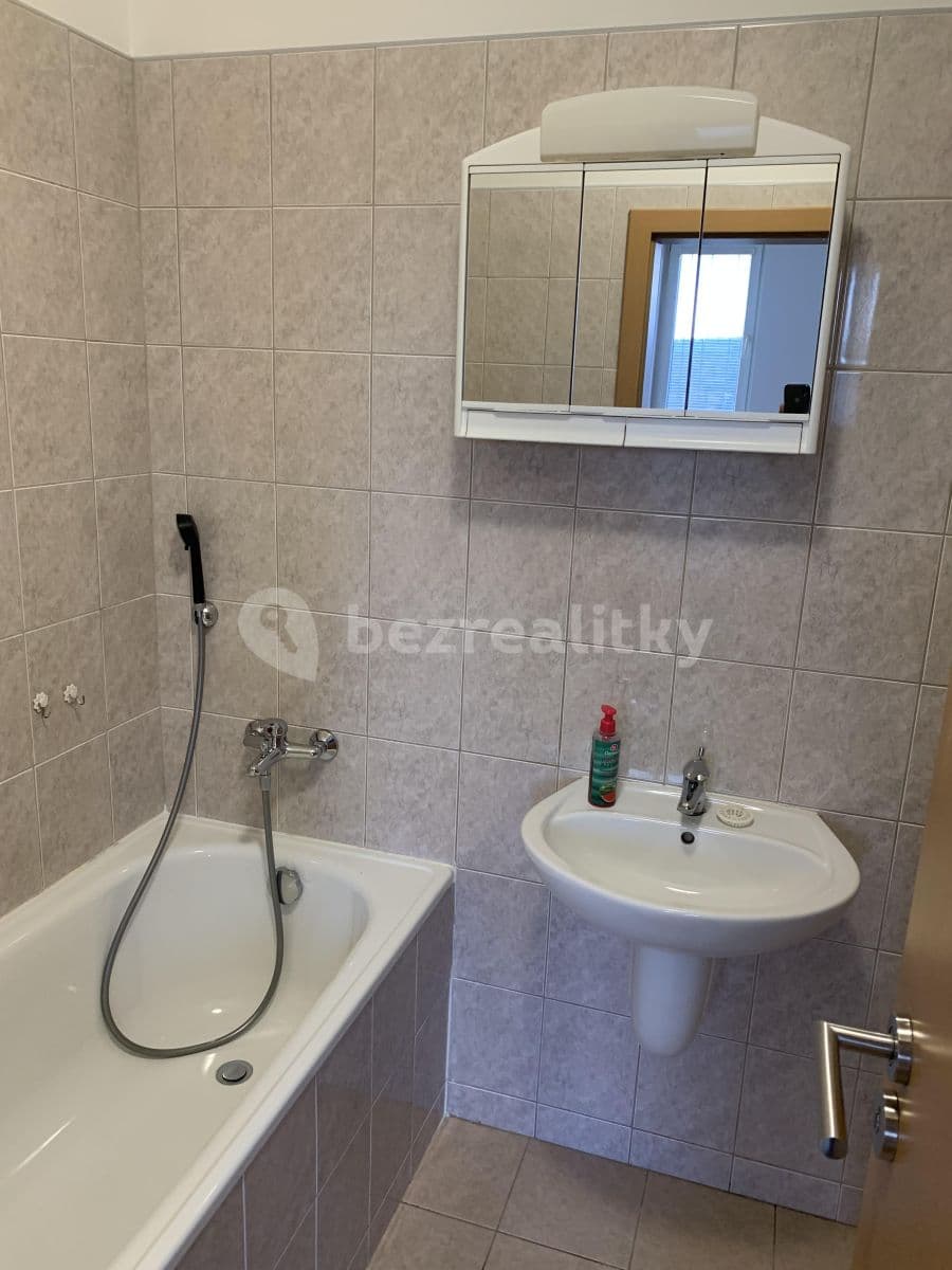 Prenájom bytu 2-izbový 51 m², Na Horizontu, Králův Dvůr, Středočeský kraj Prenájom bytu 2-izbový 51 m², Na Horizontu, Králův Dvůr, Středočeský kraj