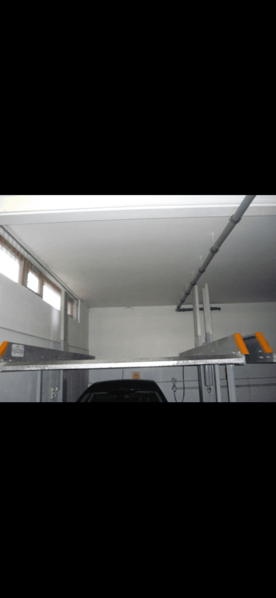 Prenájom garáže 12 m², K Zahrádkám, Praha, Praha Prenájom garáže 12 m², K Zahrádkám, Praha, Praha