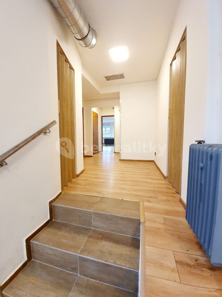 Prenájom nebytového priestoru 87 m², V Olšinách, Praha, Praha Prenájom nebytového priestoru 87 m², V Olšinách, Praha, Praha