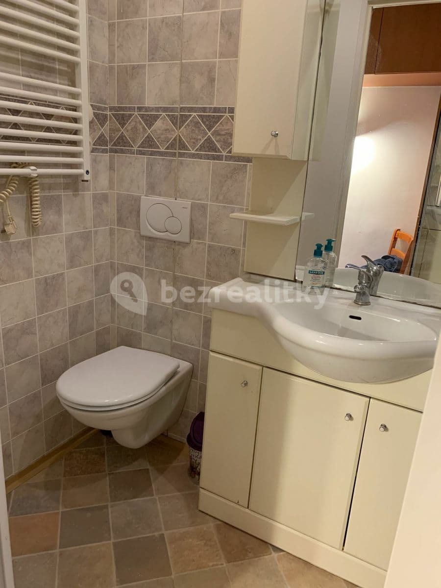 Prenájom bytu 1-izbový 30 m², Spytihněvova, Praha, Praha Prenájom bytu 1-izbový 30 m², Spytihněvova, Praha, Praha