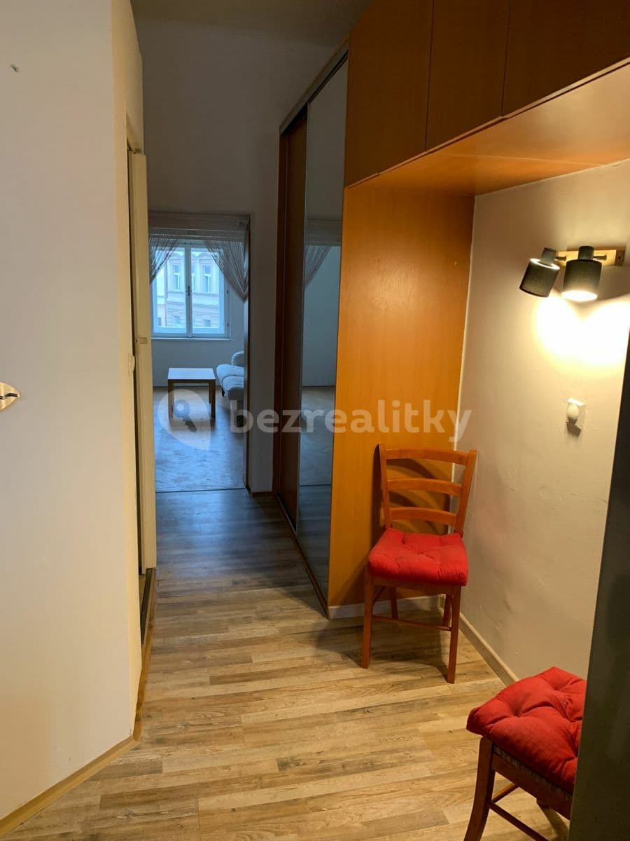 Prenájom bytu 1-izbový 30 m², Spytihněvova, Praha, Praha Prenájom bytu 1-izbový 30 m², Spytihněvova, Praha, Praha