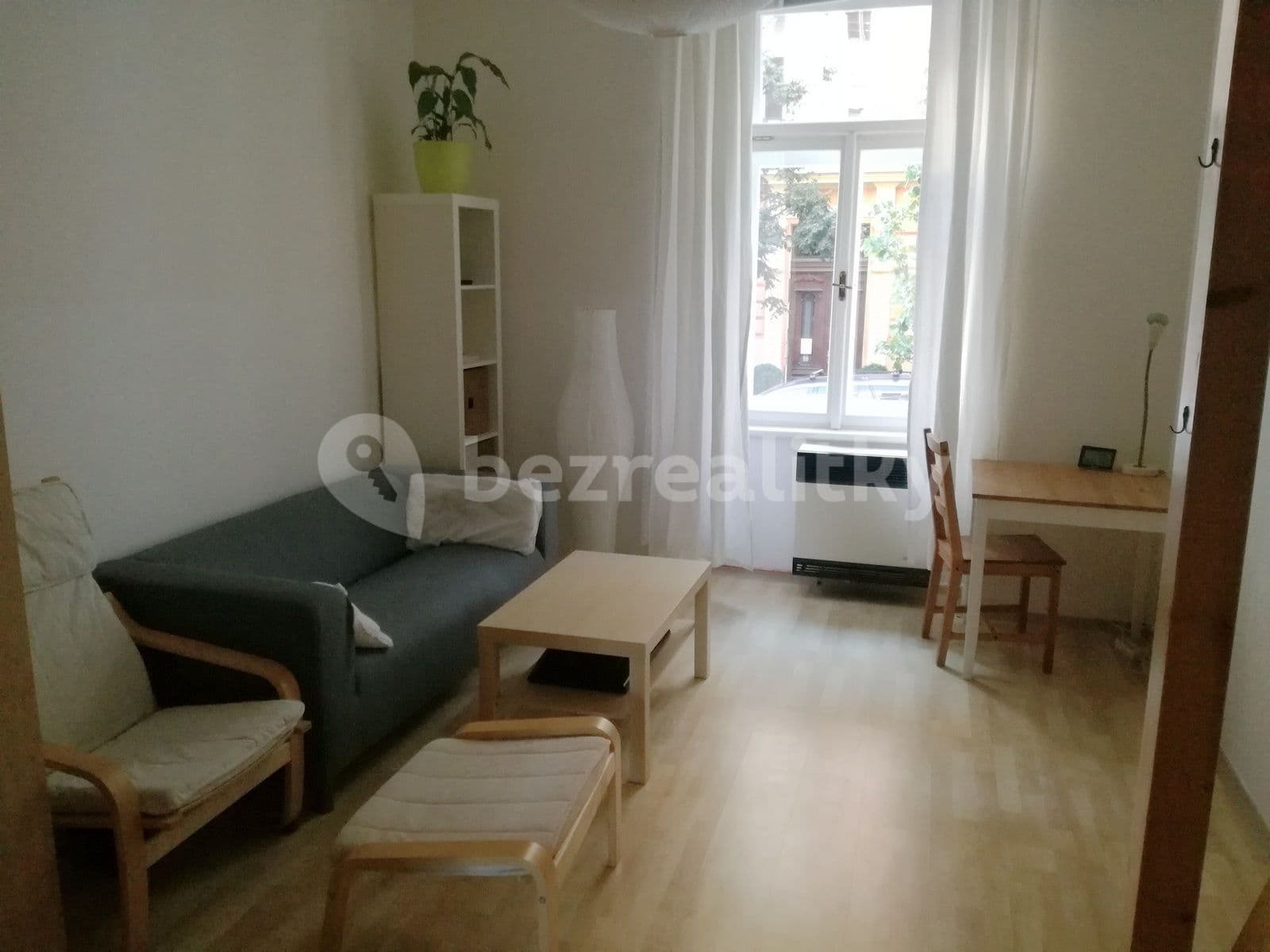 Prenájom bytu 1-izbový 35 m², Jana Masaryka, Praha, Praha Prenájom bytu 1-izbový 35 m², Jana Masaryka, Praha, Praha