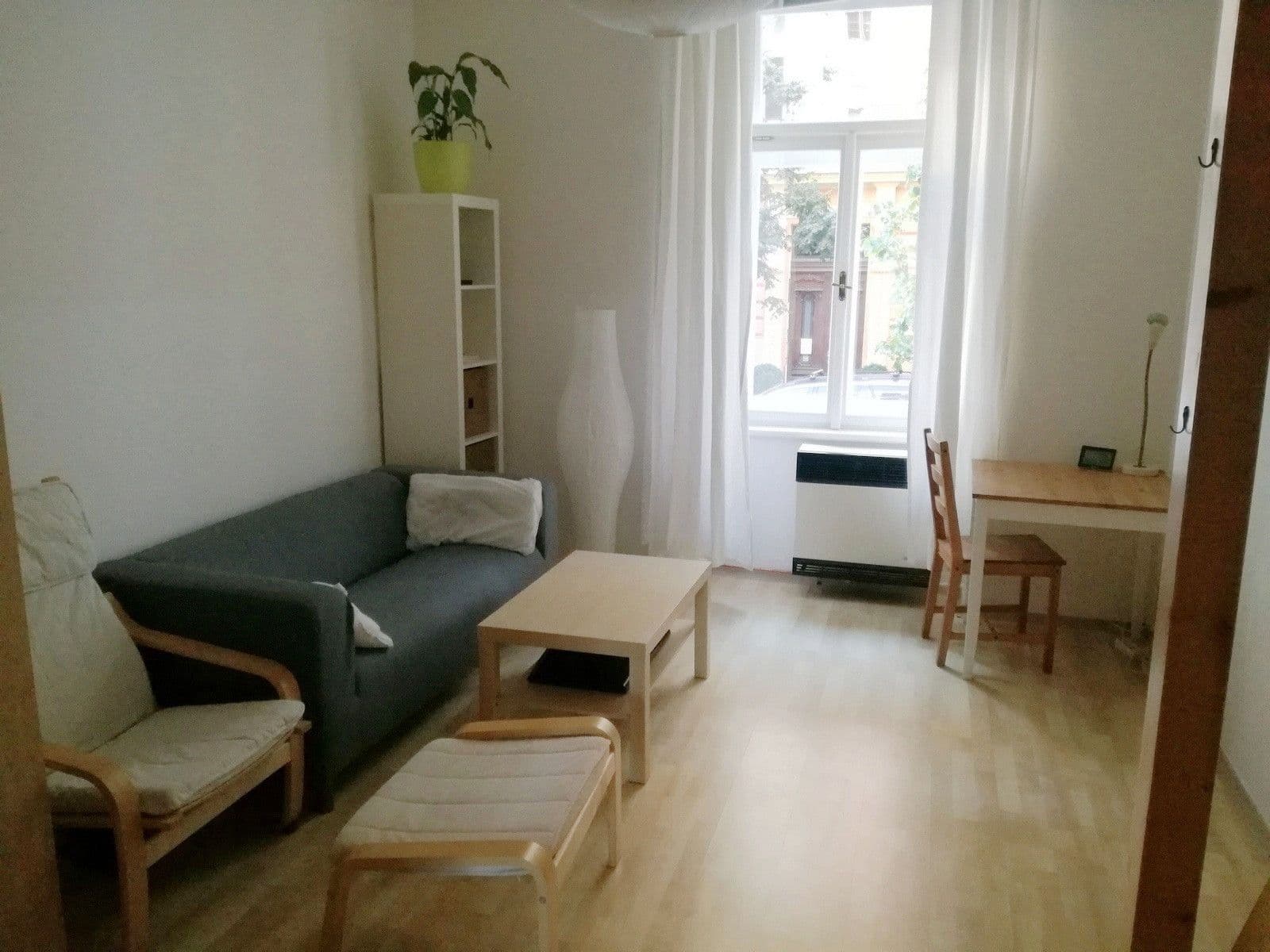 Prenájom bytu 1-izbový 35 m², Jana Masaryka, Praha, Praha Prenájom bytu 1-izbový 35 m², Jana Masaryka, Praha, Praha