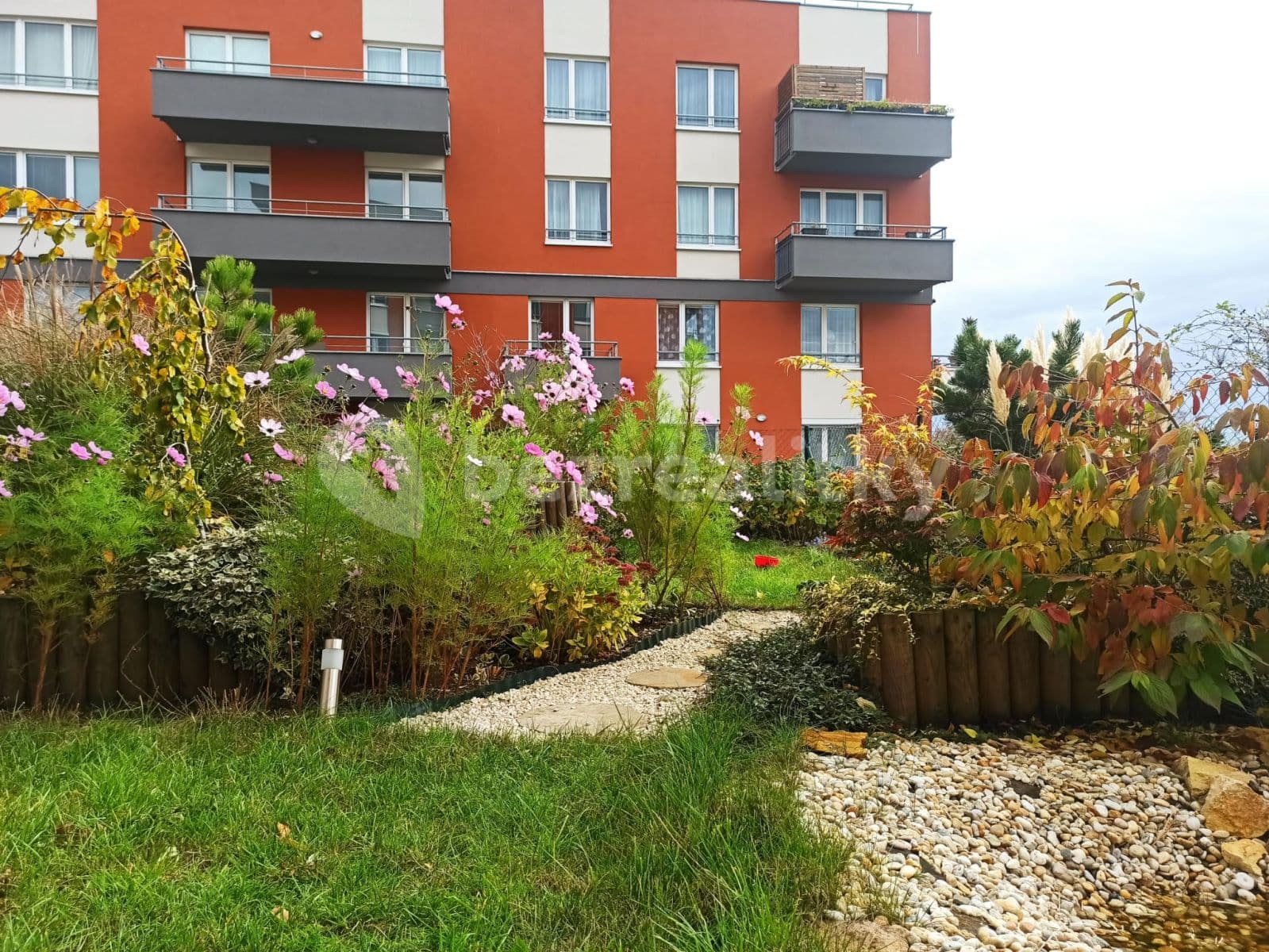 Prenájom bytu 2-izbový 56 m², Sazovická, Praha, Praha Prenájom bytu 2-izbový 56 m², Sazovická, Praha, Praha