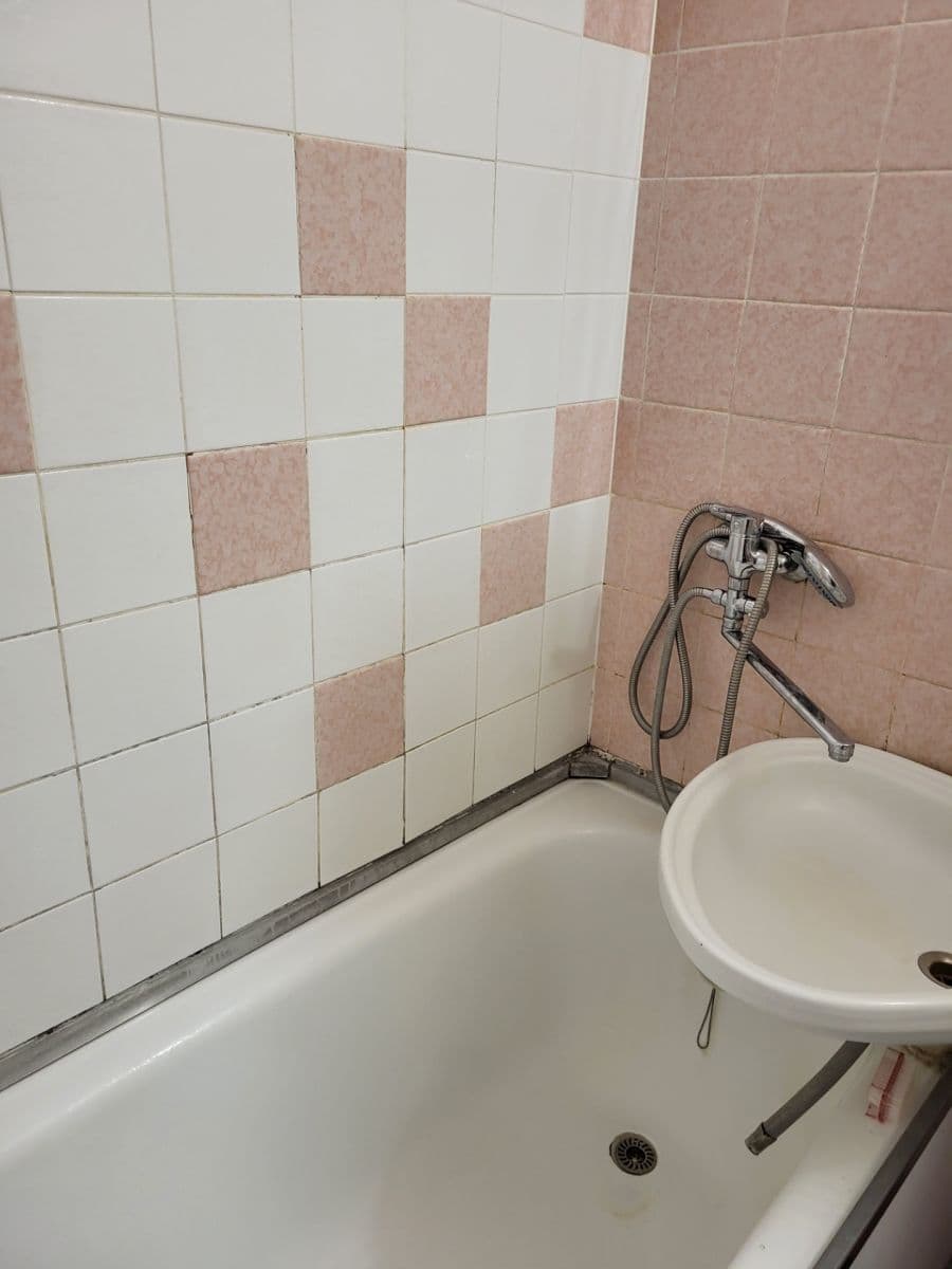 Prenájom bytu 3-izbový 70 m², Petra Křivky, Brno, Jihomoravský kraj Prenájom bytu 3-izbový 70 m², Petra Křivky, Brno, Jihomoravský kraj