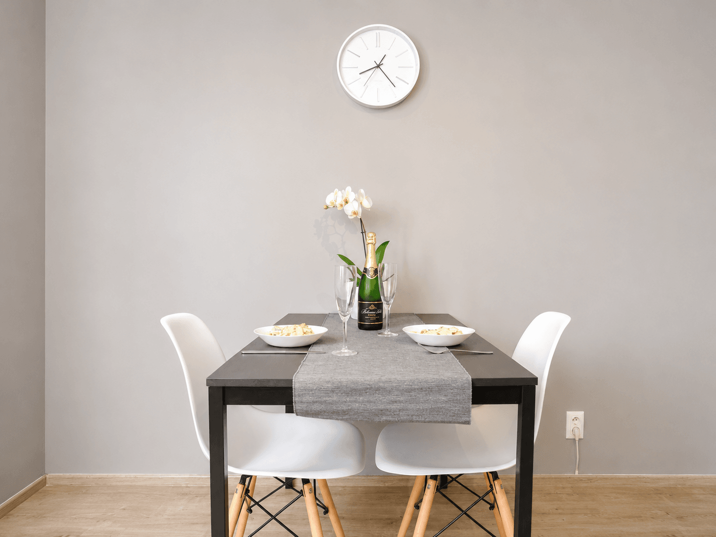Prenájom bytu 1-izbový 34 m², Freyova, Praha, Praha Prenájom bytu 1-izbový 34 m², Freyova, Praha, Praha