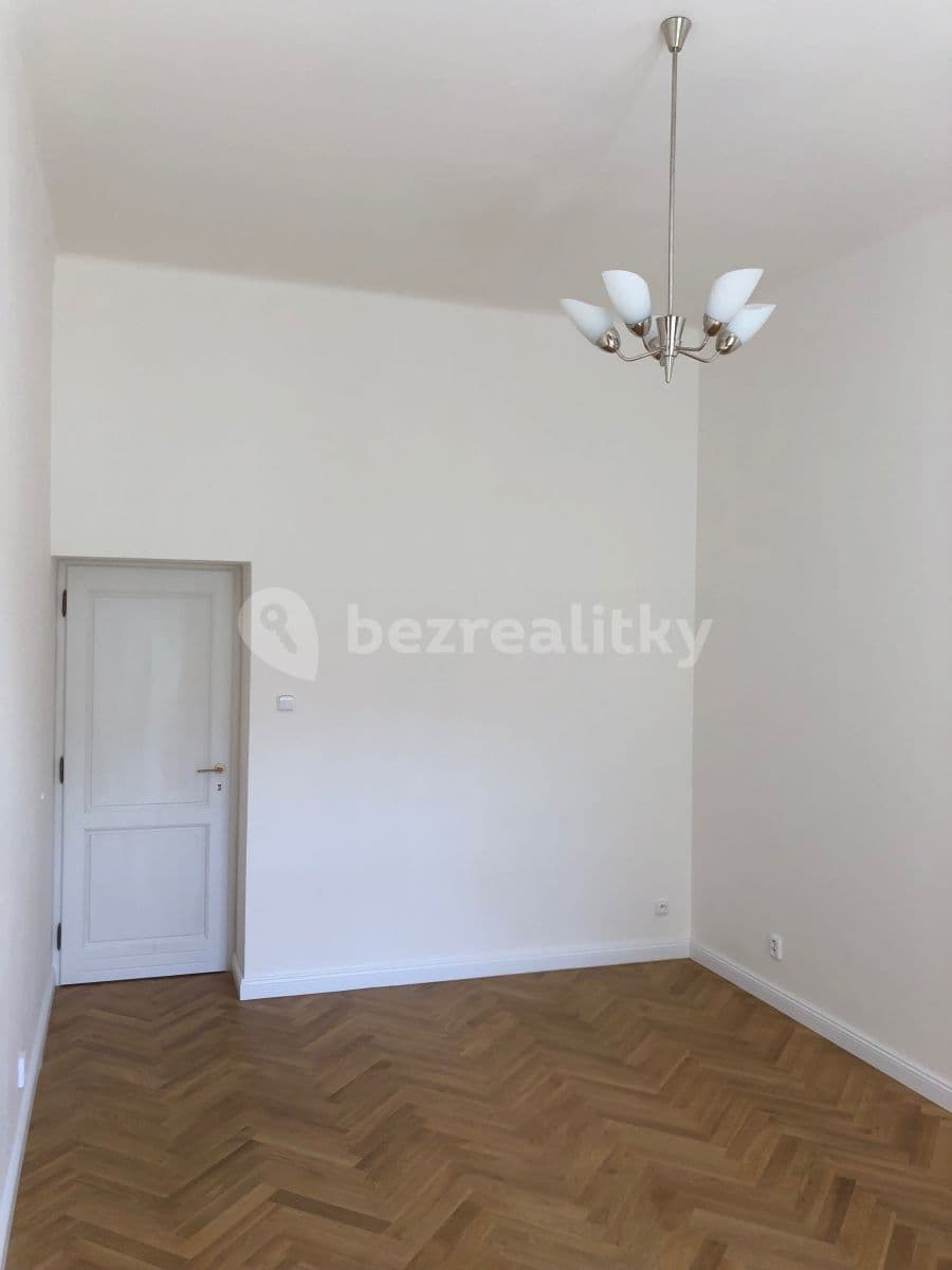 Prenájom bytu 3-izbový 88 m², U Nádražní lávky, Praha, Praha Prenájom bytu 3-izbový 88 m², U Nádražní lávky, Praha, Praha