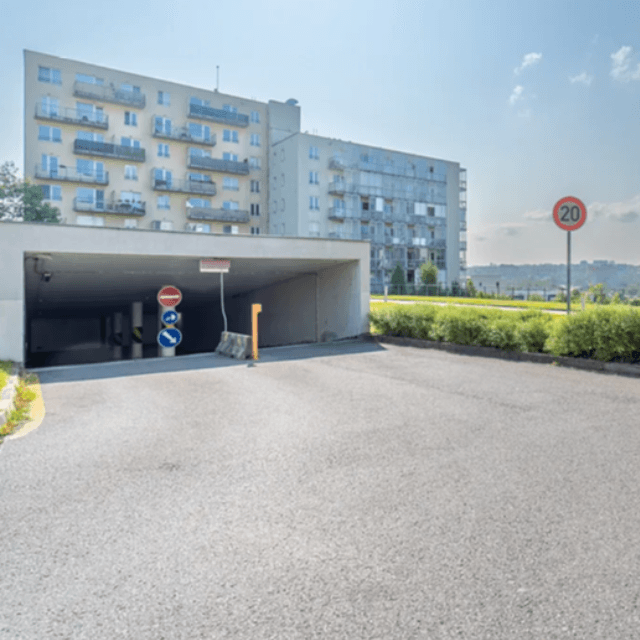 Prenájom garáže 16 m², V Dolině, Praha, Praha Prenájom garáže 16 m², V Dolině, Praha, Praha