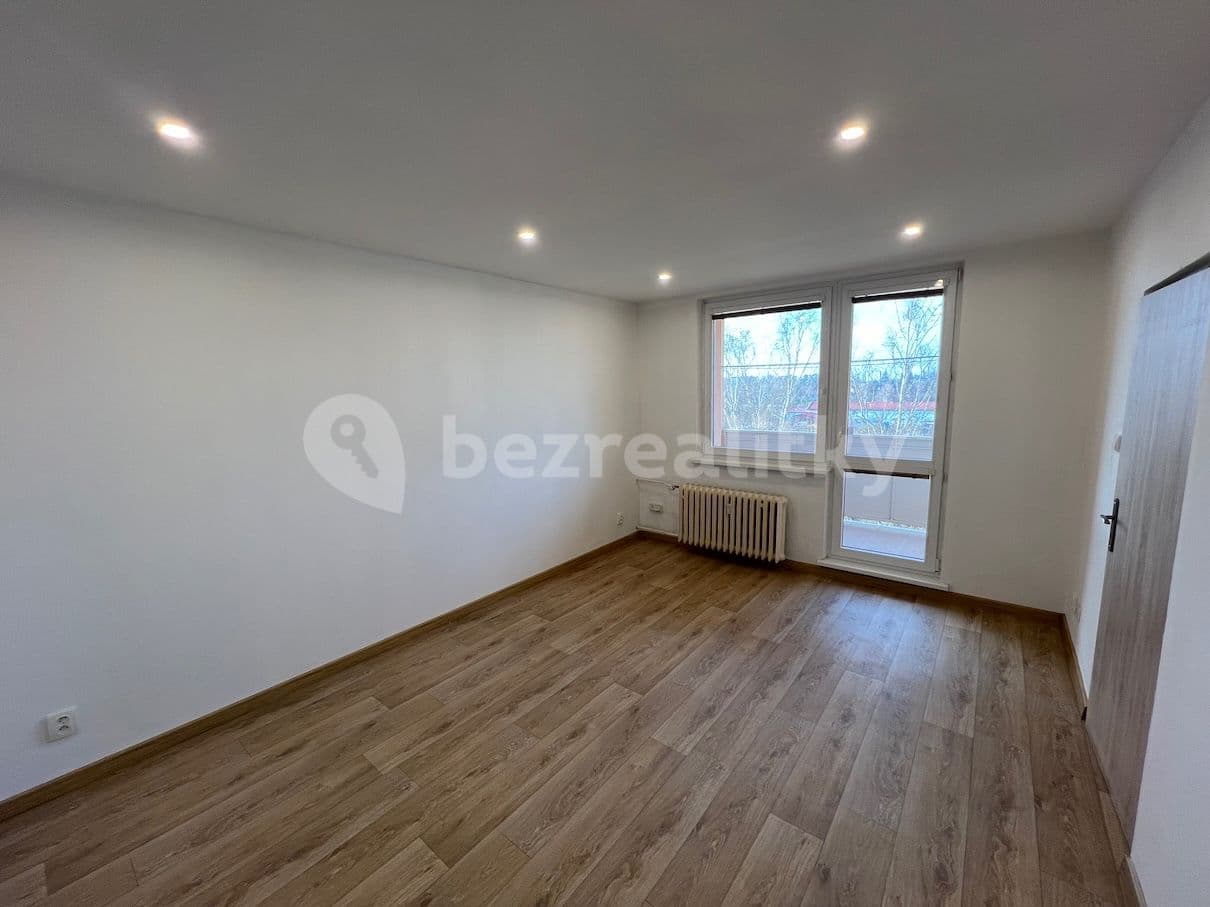 Prenájom bytu 1-izbový 32 m², Hranická, Lipník nad Bečvou, Olomoucký kraj Prenájom bytu 1-izbový 32 m², Hranická, Lipník nad Bečvou, Olomoucký kraj