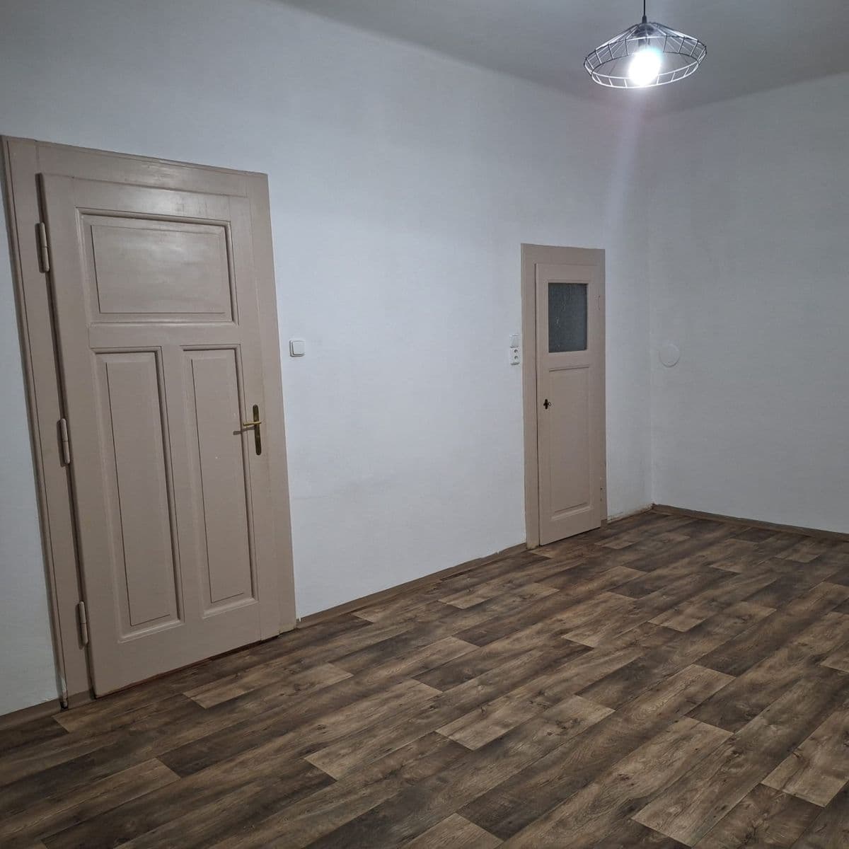 Prenájom bytu 1-izbový 50 m², Sokolovská, Praha, Praha Prenájom bytu 1-izbový 50 m², Sokolovská, Praha, Praha