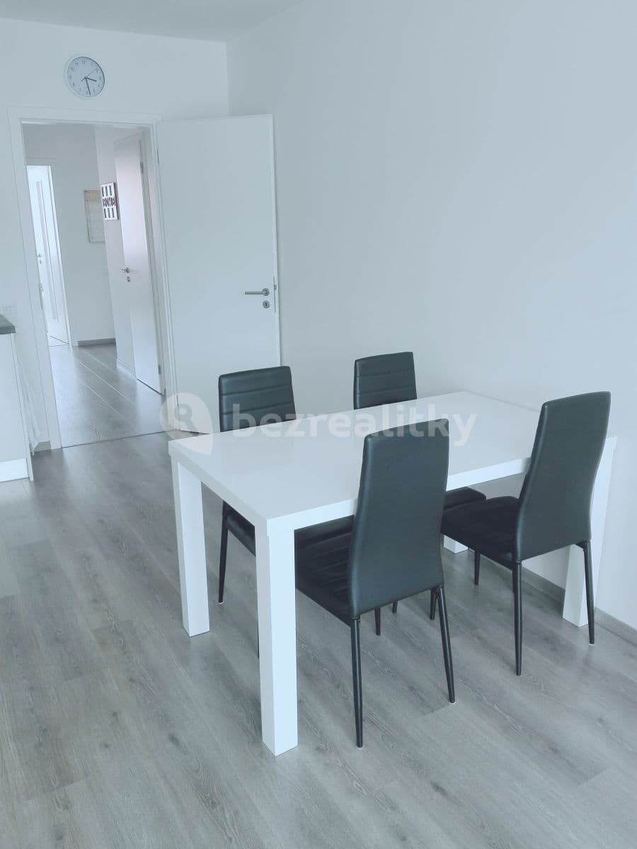 Prenájom bytu 3-izbový 80 m², Na Vackově, Praha, Praha Prenájom bytu 3-izbový 80 m², Na Vackově, Praha, Praha