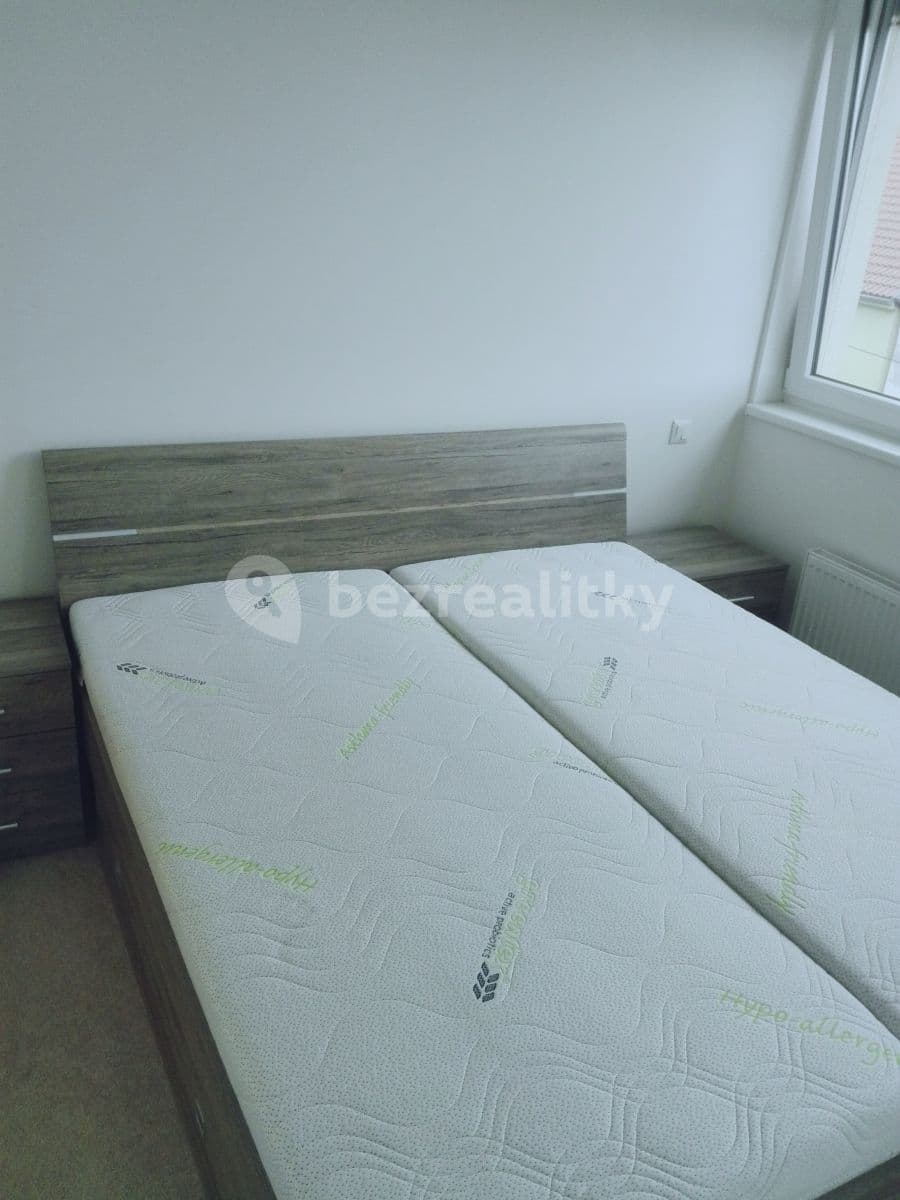 Prenájom bytu 3-izbový 80 m², Na Vackově, Praha, Praha Prenájom bytu 3-izbový 80 m², Na Vackově, Praha, Praha