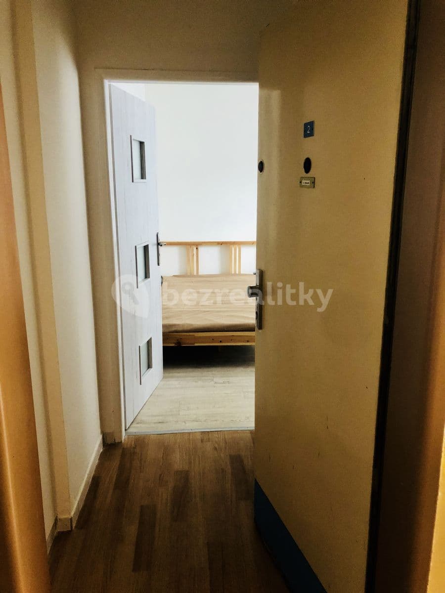 Prenájom bytu 1-izbový 24 m², 17. listopadu, Ústí nad Labem, Ústecký kraj Prenájom bytu 1-izbový 24 m², 17. listopadu, Ústí nad Labem, Ústecký kraj