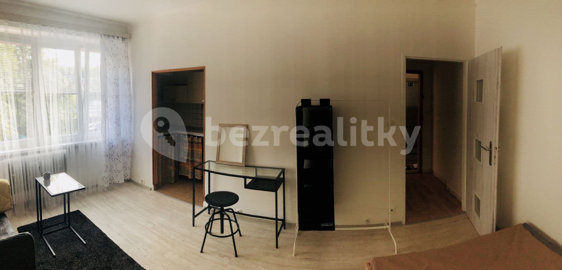Prenájom bytu 1-izbový 24 m², 17. listopadu, Ústí nad Labem, Ústecký kraj Prenájom bytu 1-izbový 24 m², 17. listopadu, Ústí nad Labem, Ústecký kraj