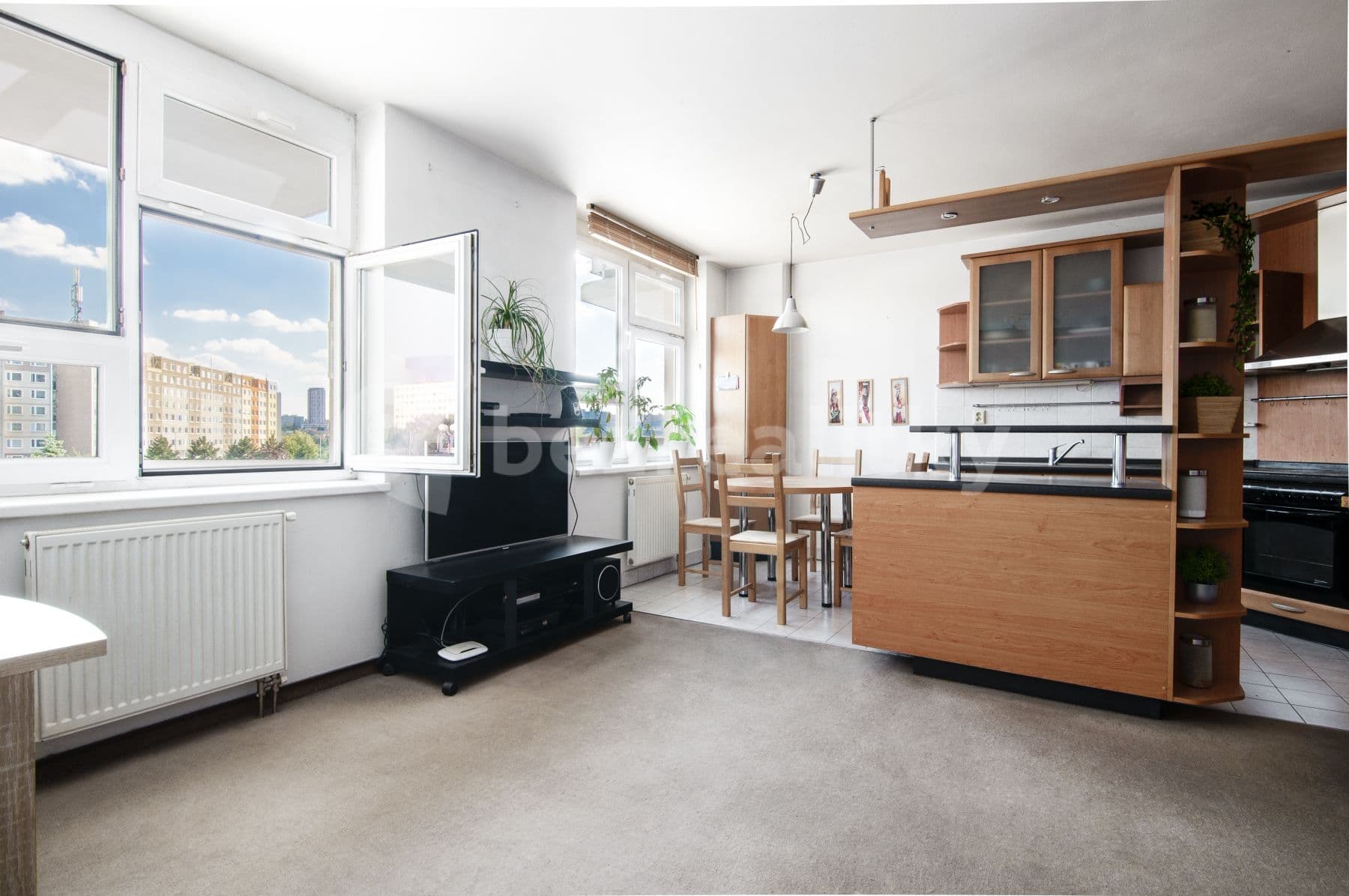 Prenájom bytu 3-izbový 71 m², Sluneční náměstí, Praha, Praha Prenájom bytu 3-izbový 71 m², Sluneční náměstí, Praha, Praha