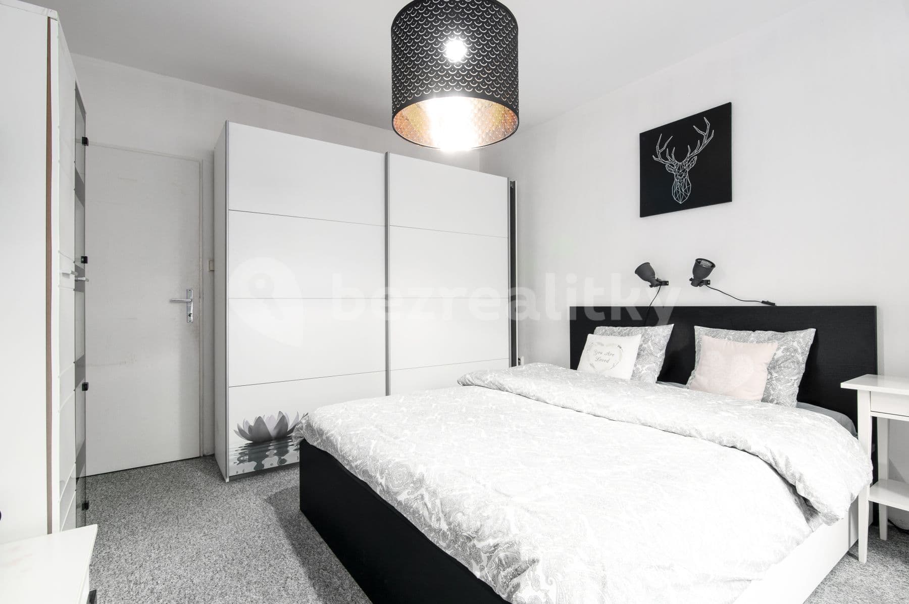 Prenájom bytu 3-izbový 71 m², Sluneční náměstí, Praha, Praha Prenájom bytu 3-izbový 71 m², Sluneční náměstí, Praha, Praha