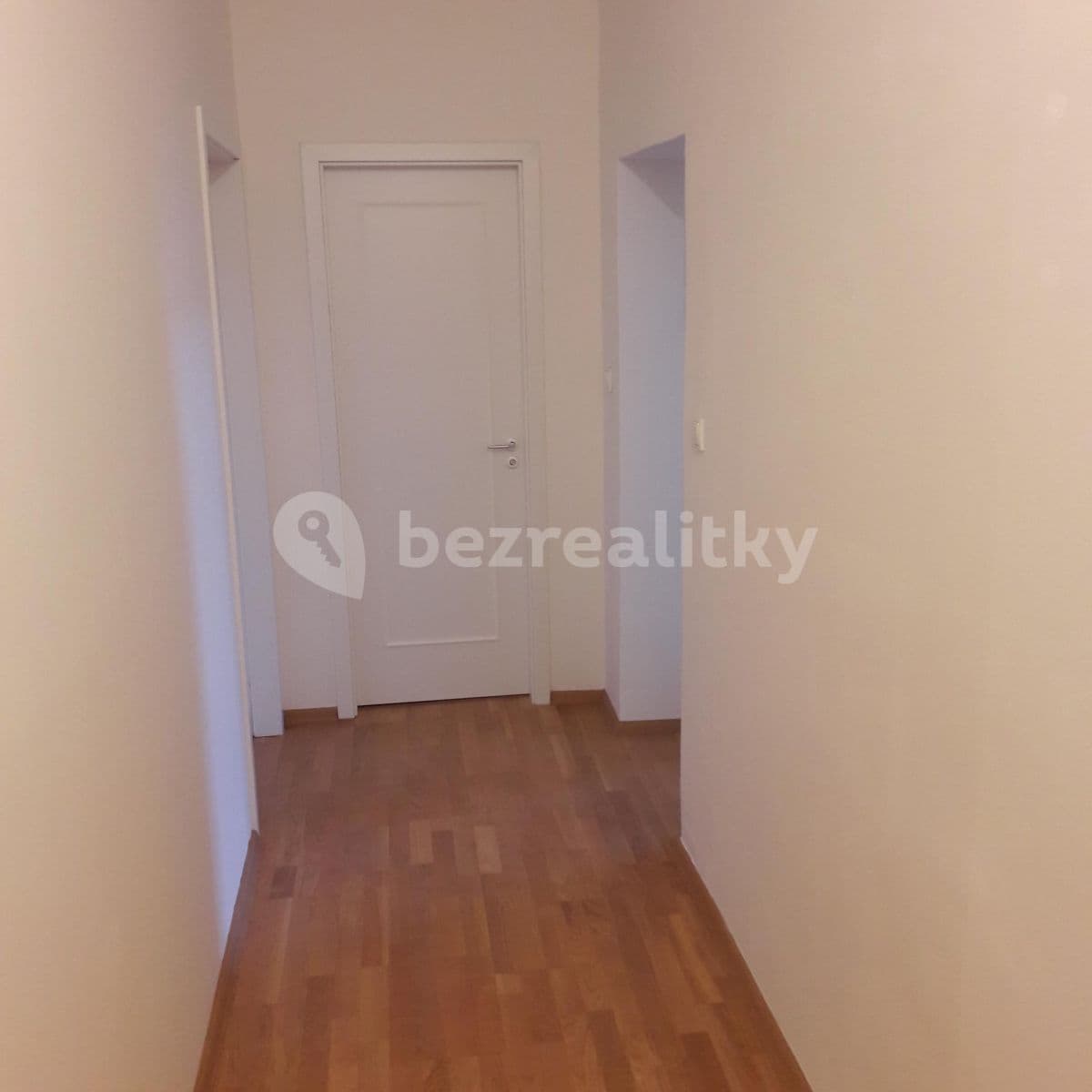 Prenájom bytu 2-izbový 74 m², Sokolovská, Praha, Praha Prenájom bytu 2-izbový 74 m², Sokolovská, Praha, Praha