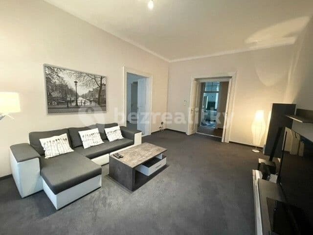 Prenájom bytu 3-izbový 120 m², Rumunská, Praha, Praha Prenájom bytu 3-izbový 120 m², Rumunská, Praha, Praha