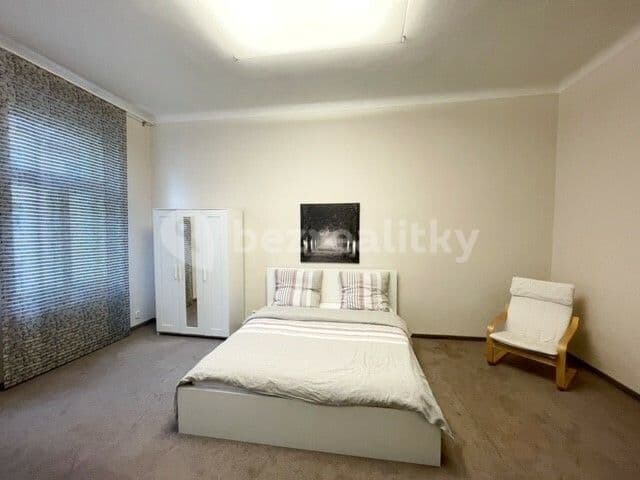 Prenájom bytu 3-izbový 120 m², Rumunská, Praha, Praha Prenájom bytu 3-izbový 120 m², Rumunská, Praha, Praha